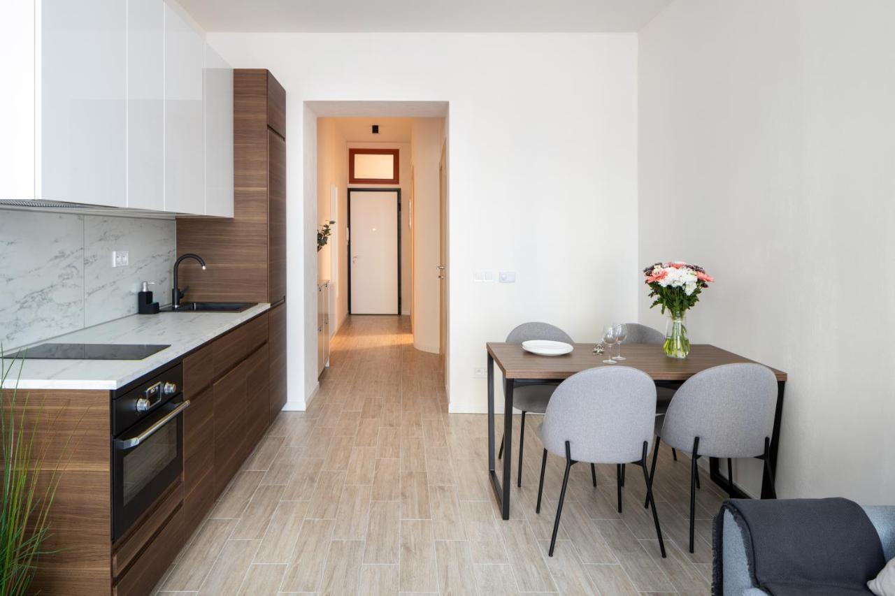 Prague Days - Minimalist Apartment - Easy City Access Εξωτερικό φωτογραφία